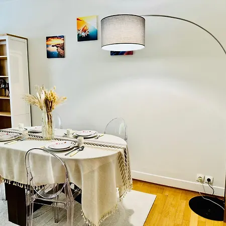 Appartamento 2 Bedrooms Near Tour Eiffel Free Parking High Security Parigi