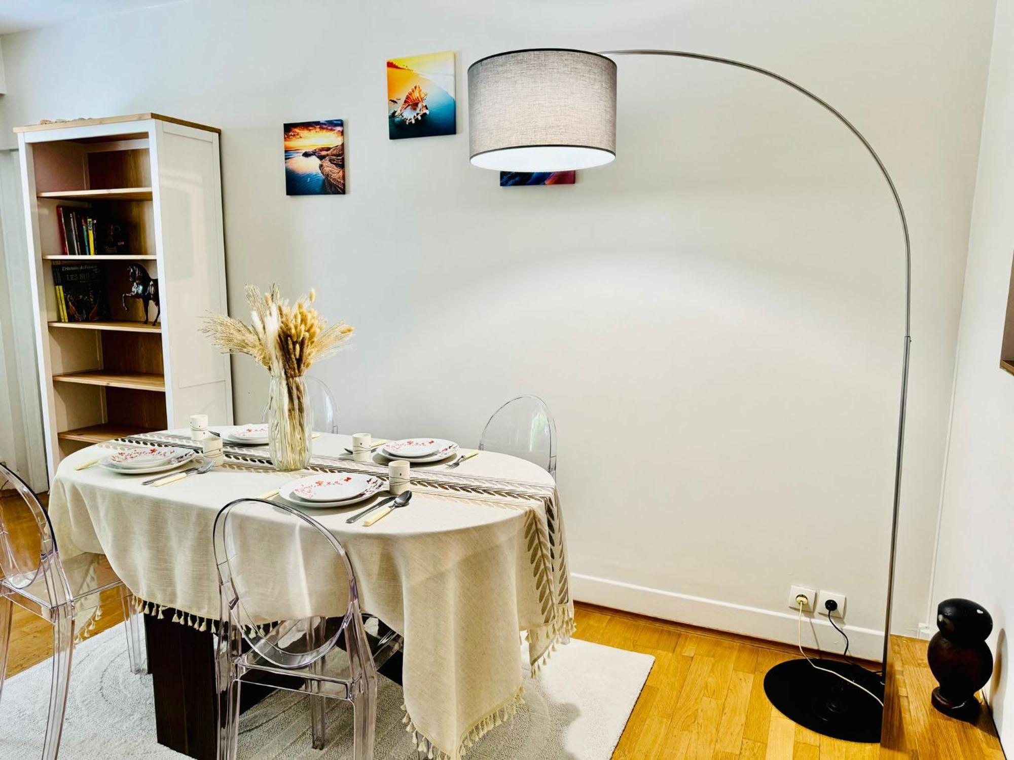Appartamento 2 Bedrooms Near Tour Eiffel Free Parking High Security Parigi